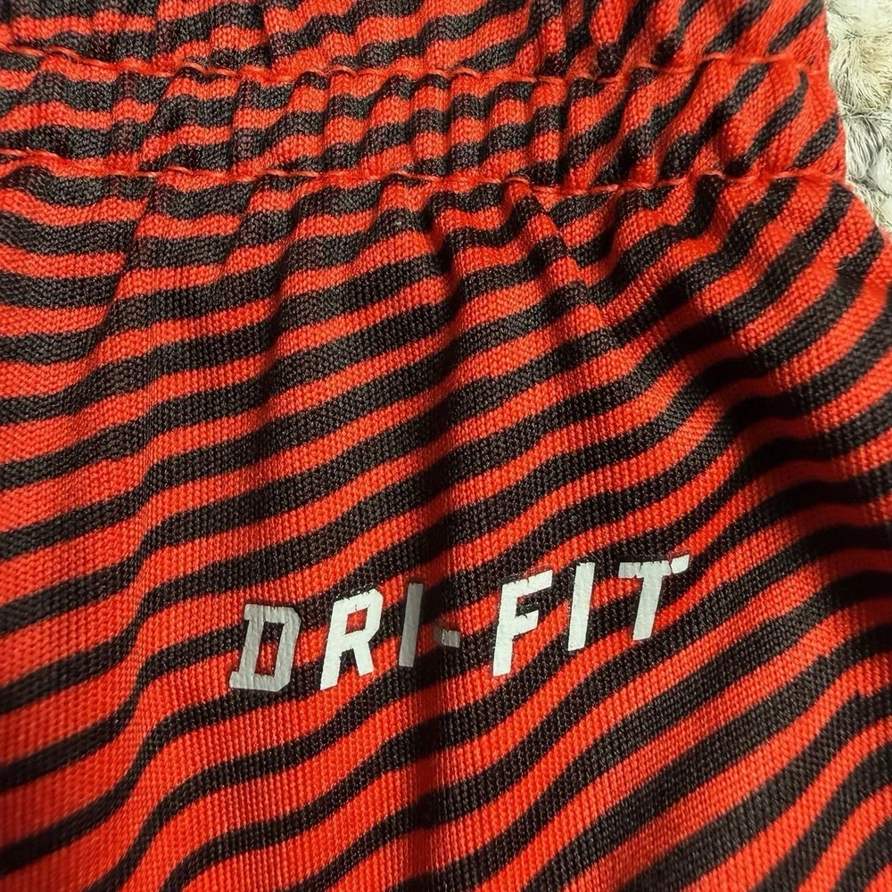 Nike Shorts Boys XL Elite All Over Gym Basketball Dri Fit Red Black